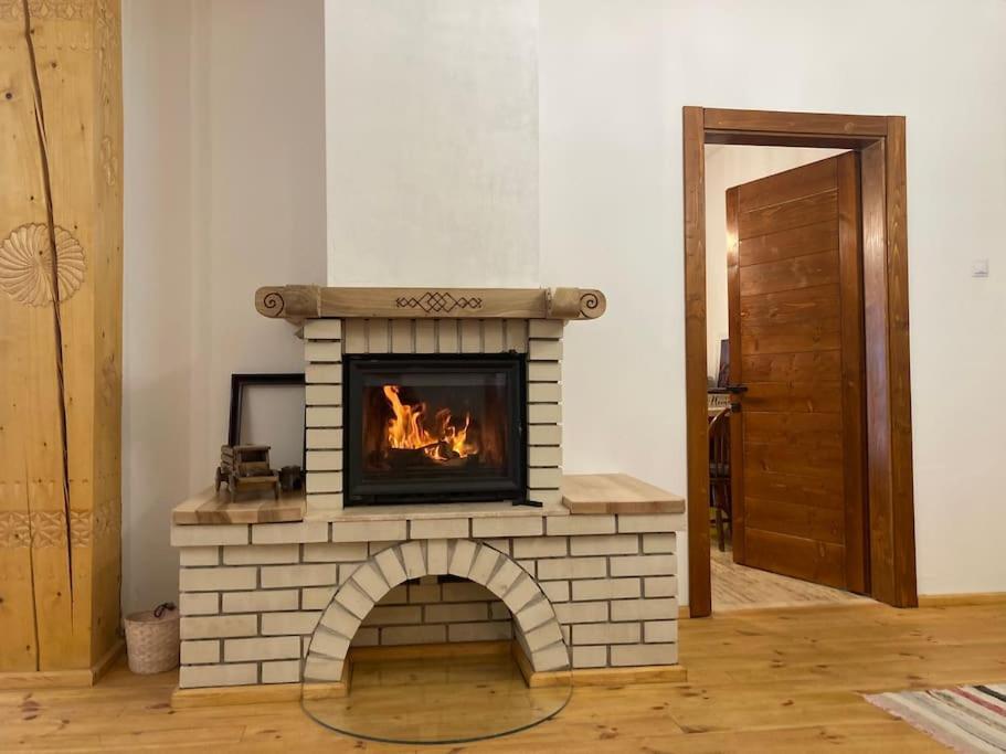 Mura House Vişeu de Sus المظهر الخارجي الصورة
